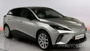 MG MG4 64 kWh Luxury de 2025