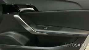 MG MG4 64 kWh Luxury de 2025