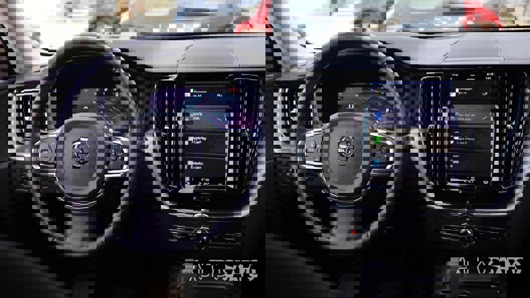 Volvo XC60 2.0 B4 Momentum Plus de 2021