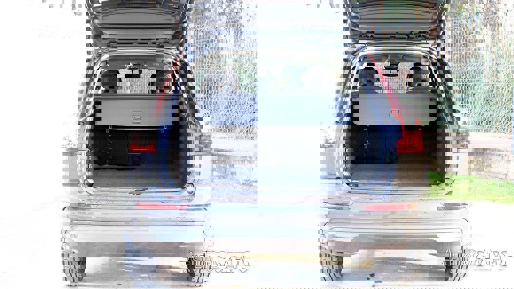 Volvo XC60 2.0 B4 Momentum Plus de 2021