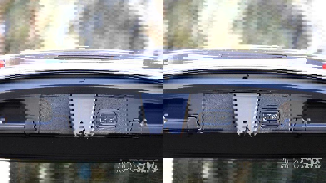 Volvo XC60 2.0 B4 Momentum Plus de 2021