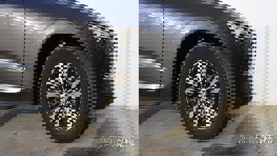 Volvo XC60 2.0 B4 Momentum Plus de 2021