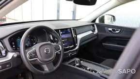 Volvo XC60 2.0 B4 Momentum Plus de 2021