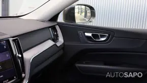 Volvo XC60 2.0 B4 Momentum Plus de 2021