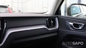 Volvo XC60 2.0 B4 Momentum Plus de 2021