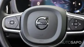 Volvo XC60 2.0 B4 Momentum Plus de 2021