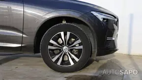 Volvo XC60 2.0 B4 Momentum Plus de 2021