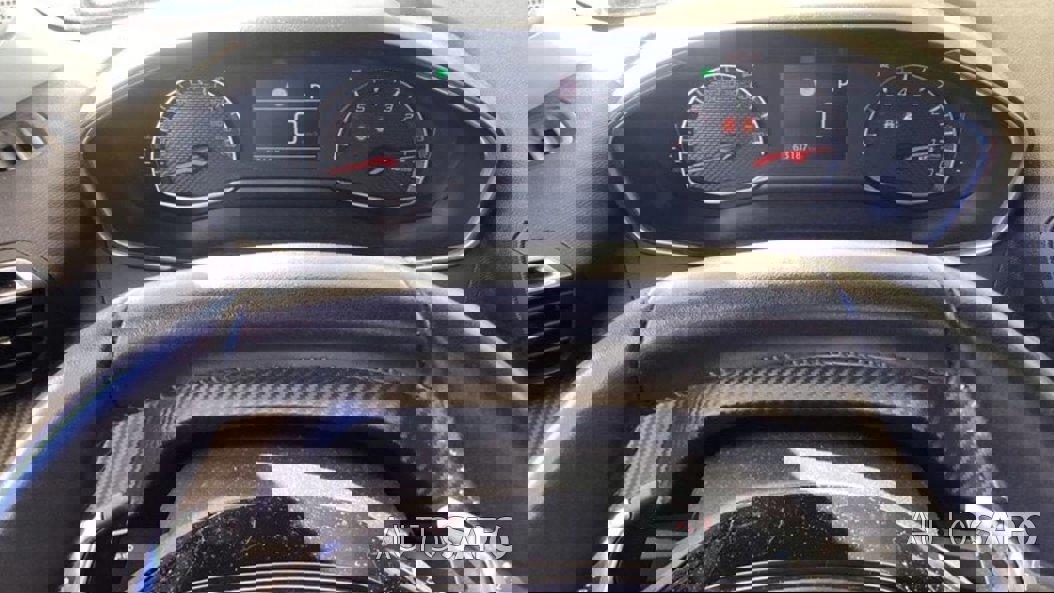 Peugeot 2008 1.2 PureTech Allure EAT8 de 2020