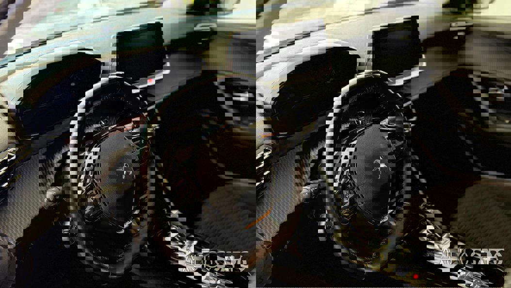 Peugeot e-2008 de 2021