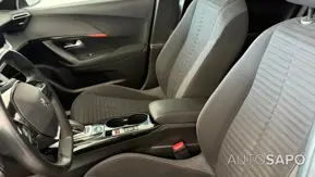 Peugeot e-2008 de 2021