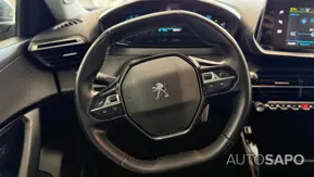 Peugeot e-2008 de 2021