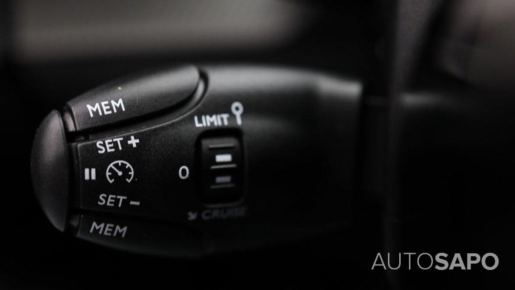 Peugeot 2008 1.2 PureTech Allure de 2024