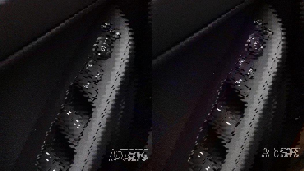 Honda HR-V 1.5 i-MMD e:HEV Elegance de 2025