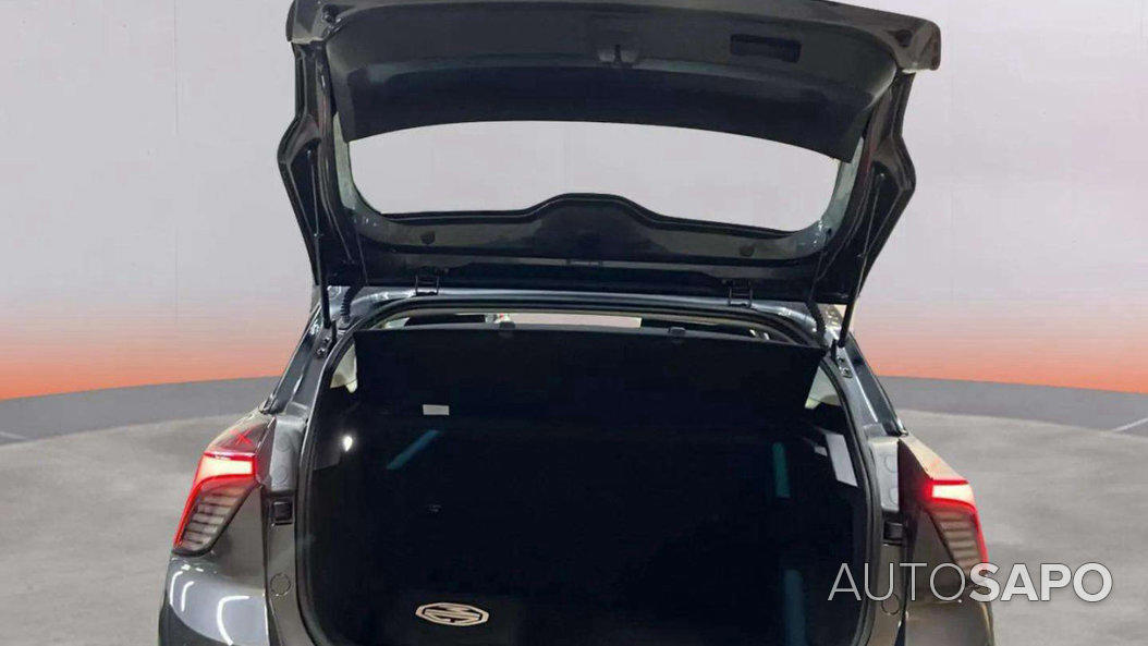 MG MG4 51 kWh Standard de 2025