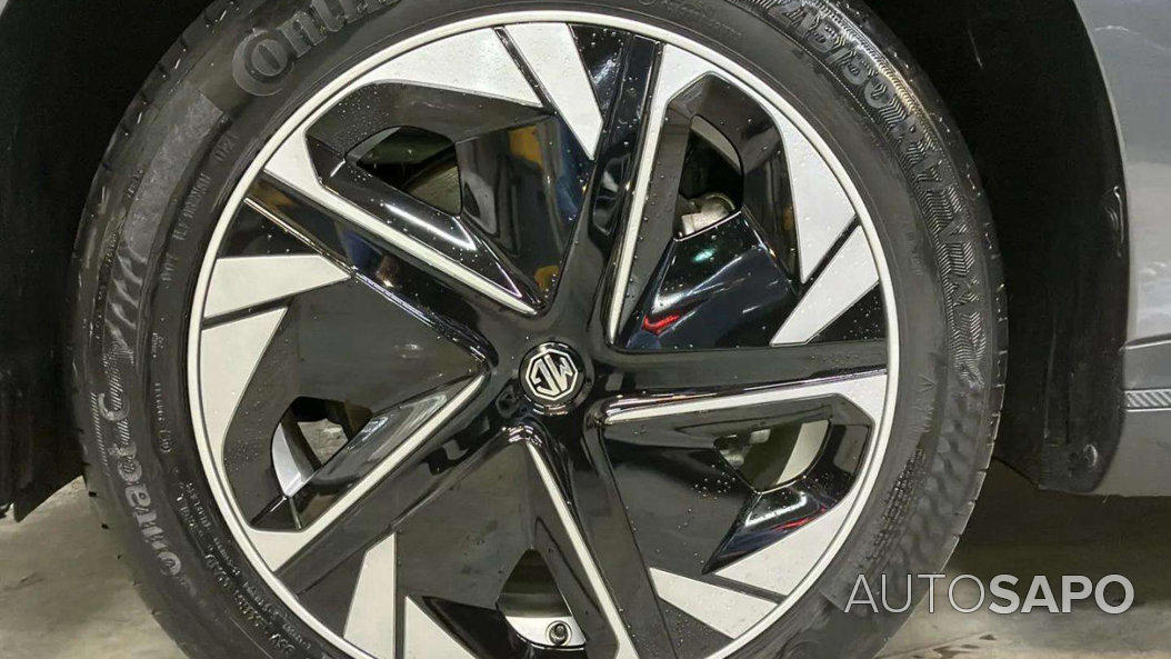 MG MG4 51 kWh Standard de 2025