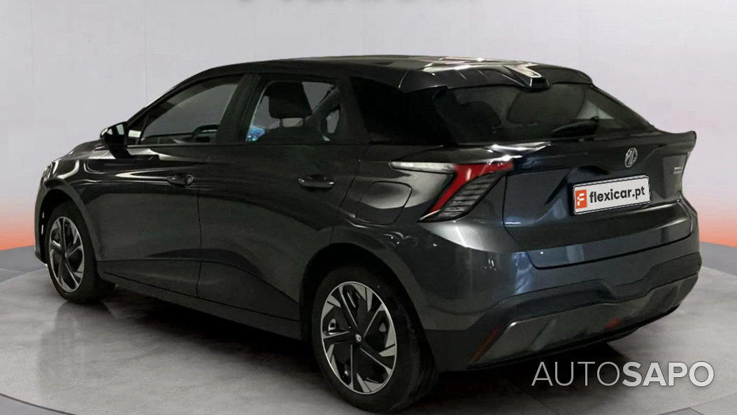 MG MG4 51 kWh Standard de 2025