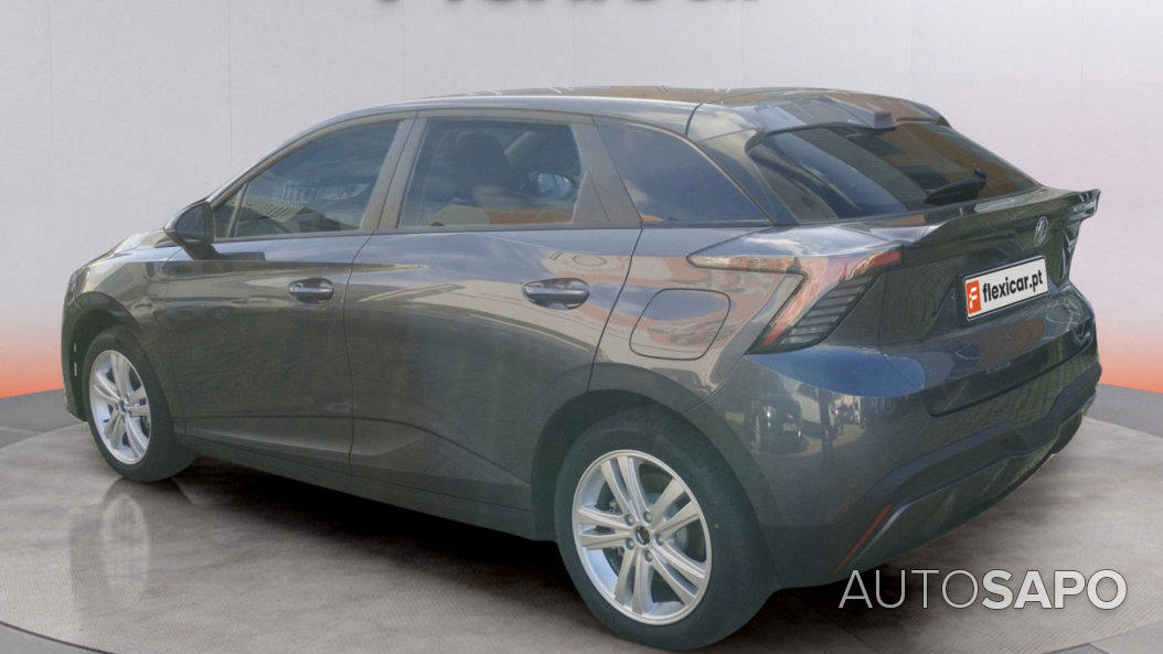 MG MG4 51 kWh Standard de 2025