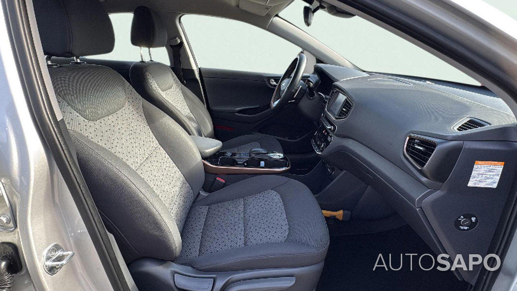 Hyundai Ioniq 28kWh Eletric Tech de 2019