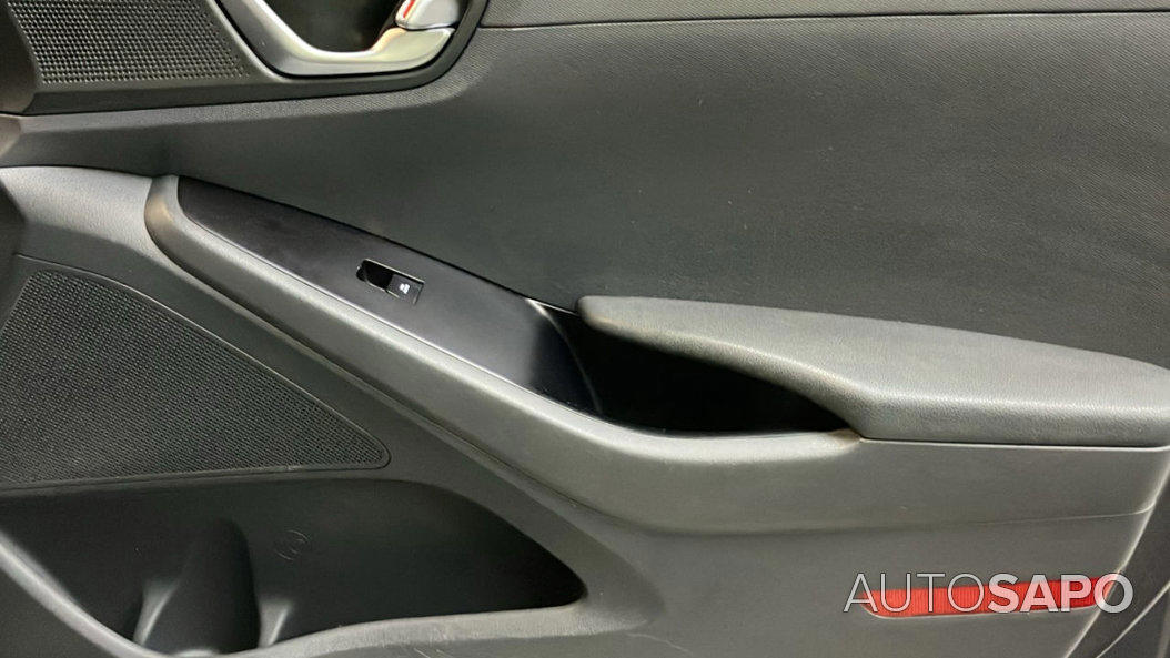 Hyundai Ioniq 28kWh Eletric Tech de 2018