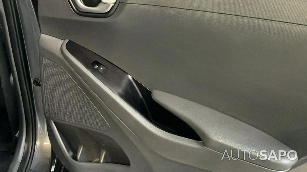 Hyundai Ioniq 28kWh Eletric Tech de 2018