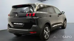 Peugeot 5008 de 2023