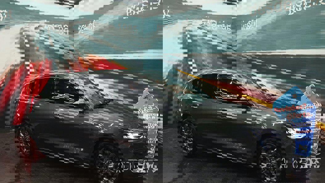 Ford Focus 1.0 EcoBoost MHEV ST-Line de 2026