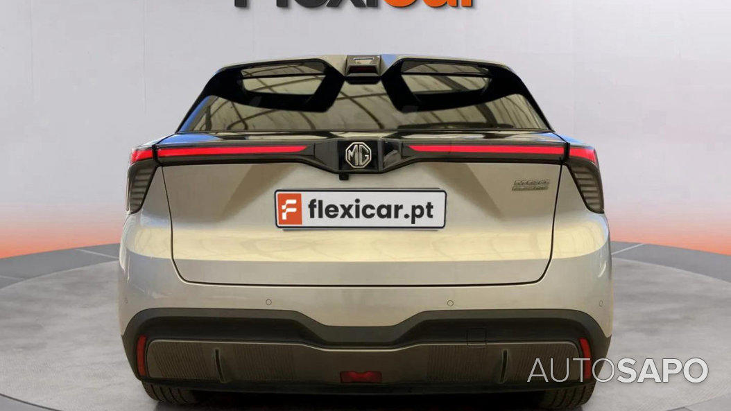 MG MG4 51 kWh Standard de 2025