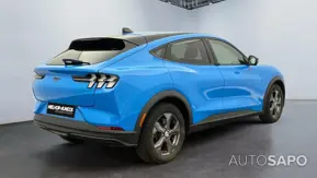 Ford Mustang Mach-E de 2023