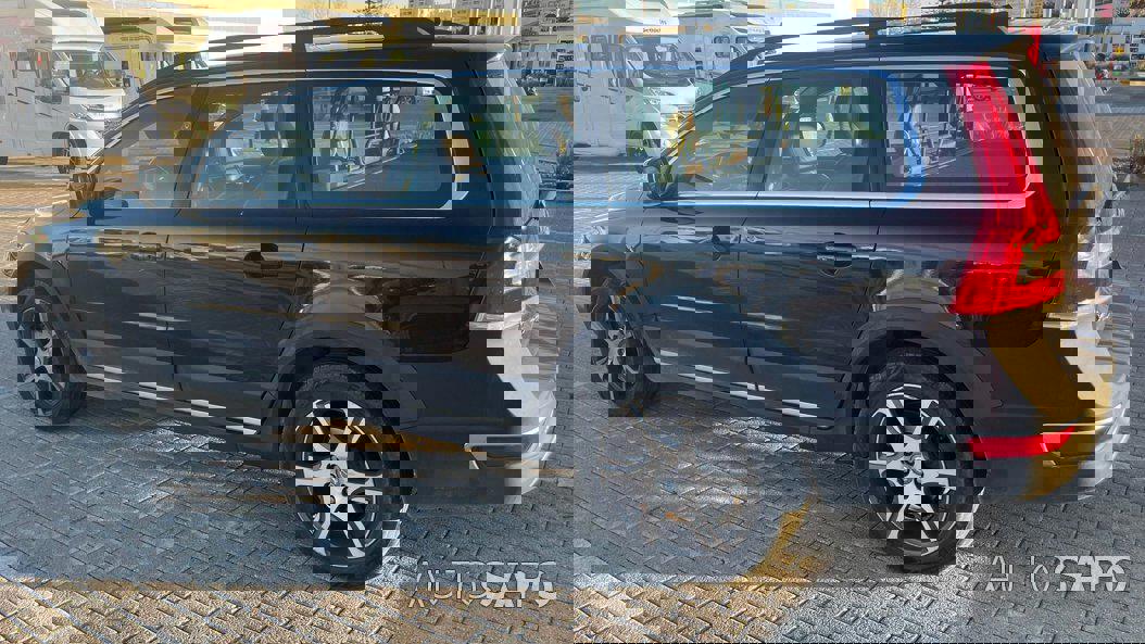 Volvo XC70 2.0 D4 Momentum Dynamic Geartronic de 2014