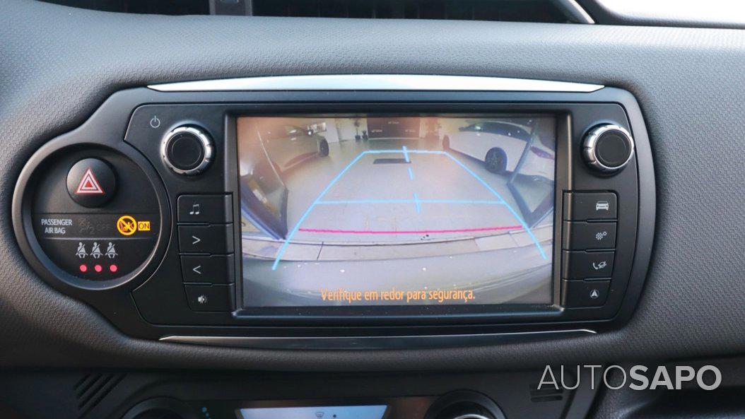 Toyota Yaris 1.5 HSD Active de 2016