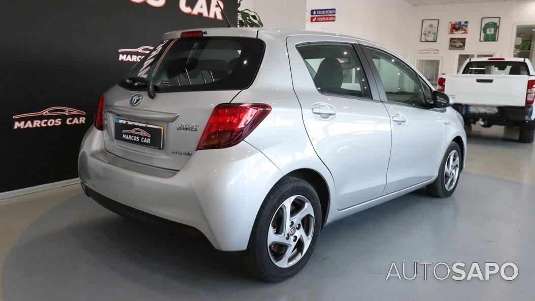 Toyota Yaris 1.5 HSD Active de 2016