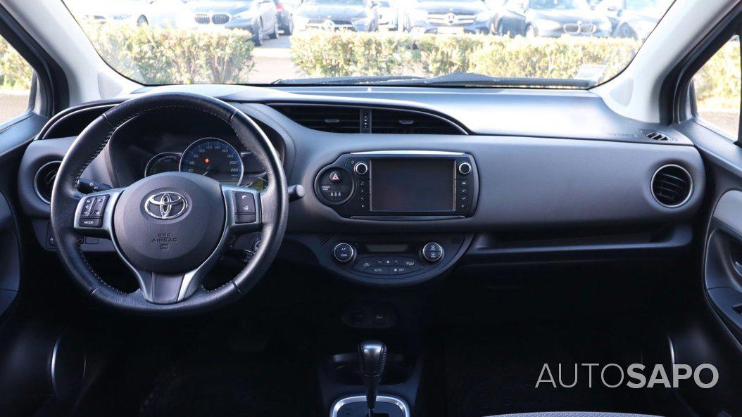 Toyota Yaris 1.5 HSD Active de 2016