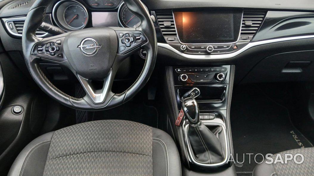 Opel Astra de 2016