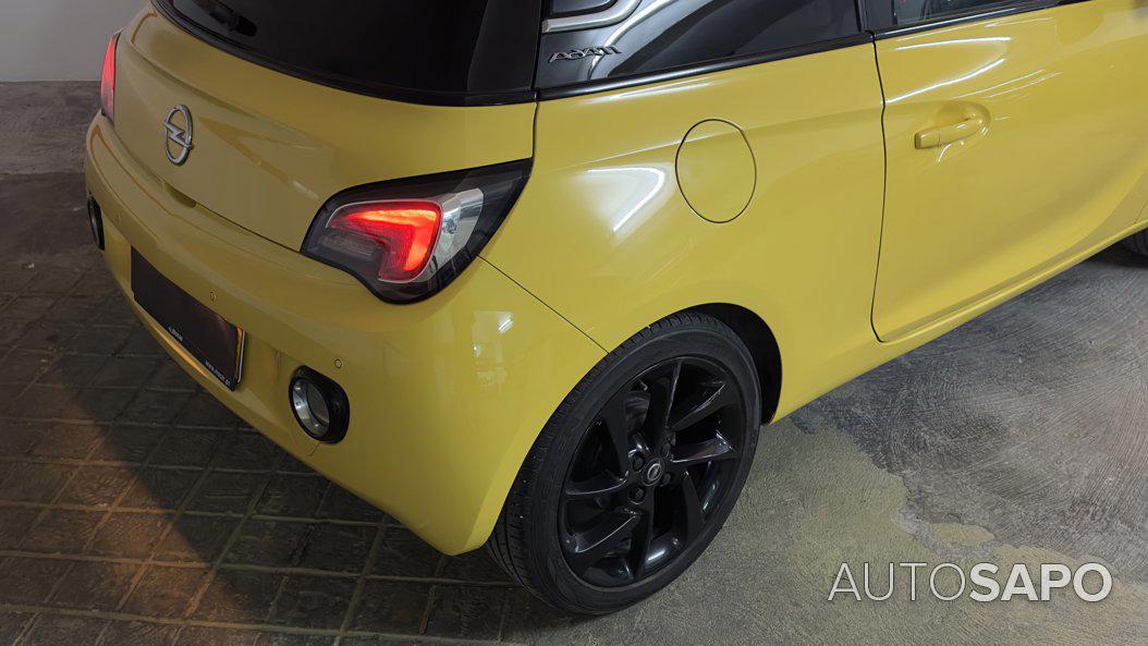 Opel Adam 1.0 T Glam de 2014