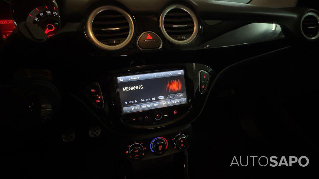 Opel Adam 1.0 T Glam de 2014