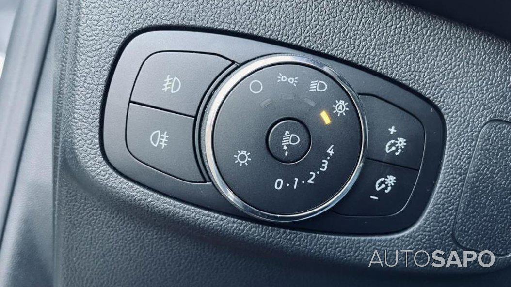 Ford Focus 1.0 EcoBoost MHEV ST-Line de 2024