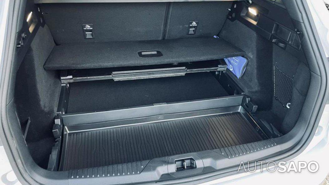 Ford Focus 1.0 EcoBoost MHEV ST-Line de 2024