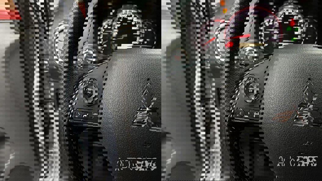 Mitsubishi Space Star 1.2 Intense Connect Edition de 2024