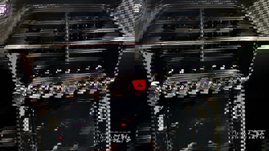 Peugeot e-2008 de 2020