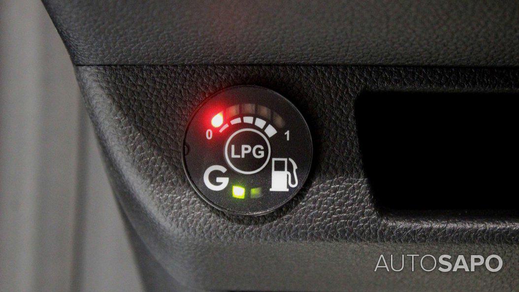 Mitsubishi Colt de 2025