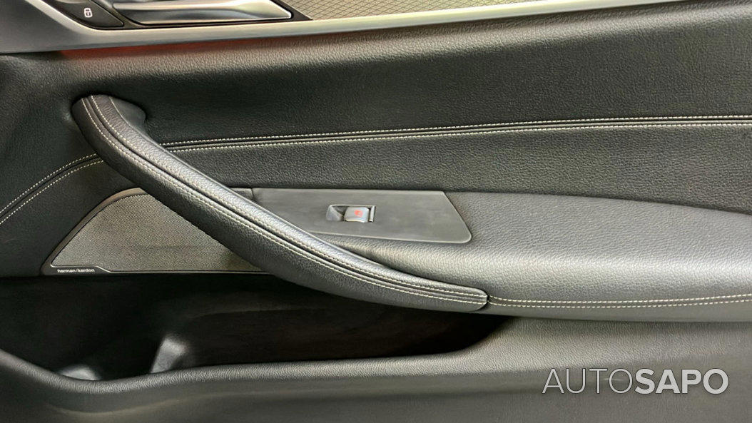 BMW Série 5 530 e iPerformance Pack M de 2019