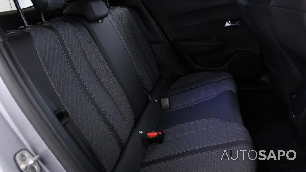 Peugeot 2008 de 2025