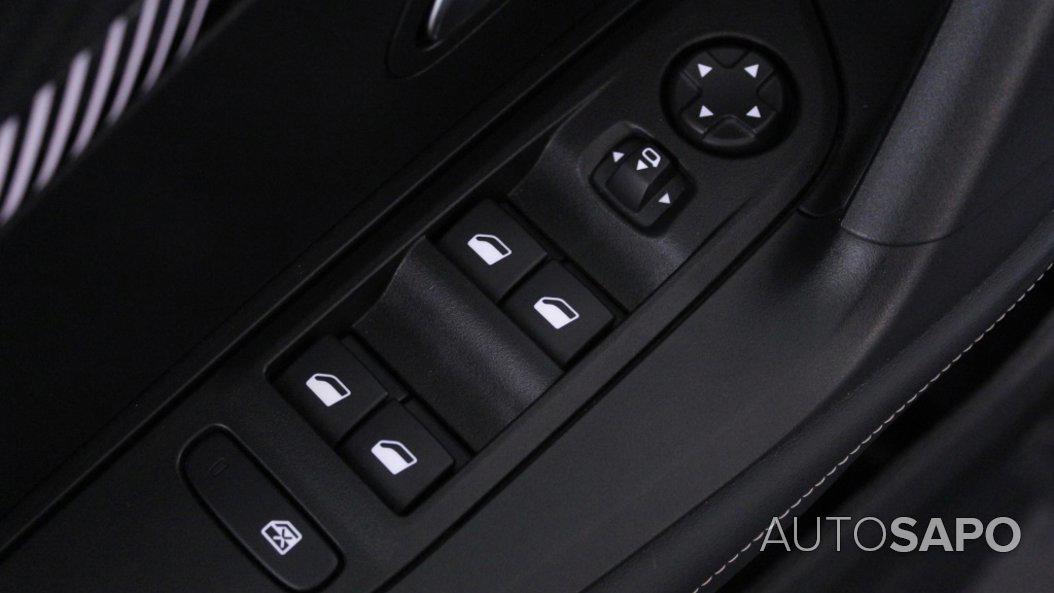 Peugeot 2008 de 2025