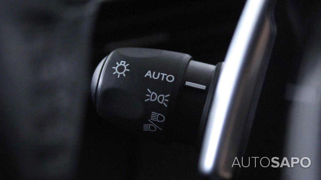 Peugeot 2008 de 2025