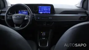 Ford Tourneo Courier de 2024