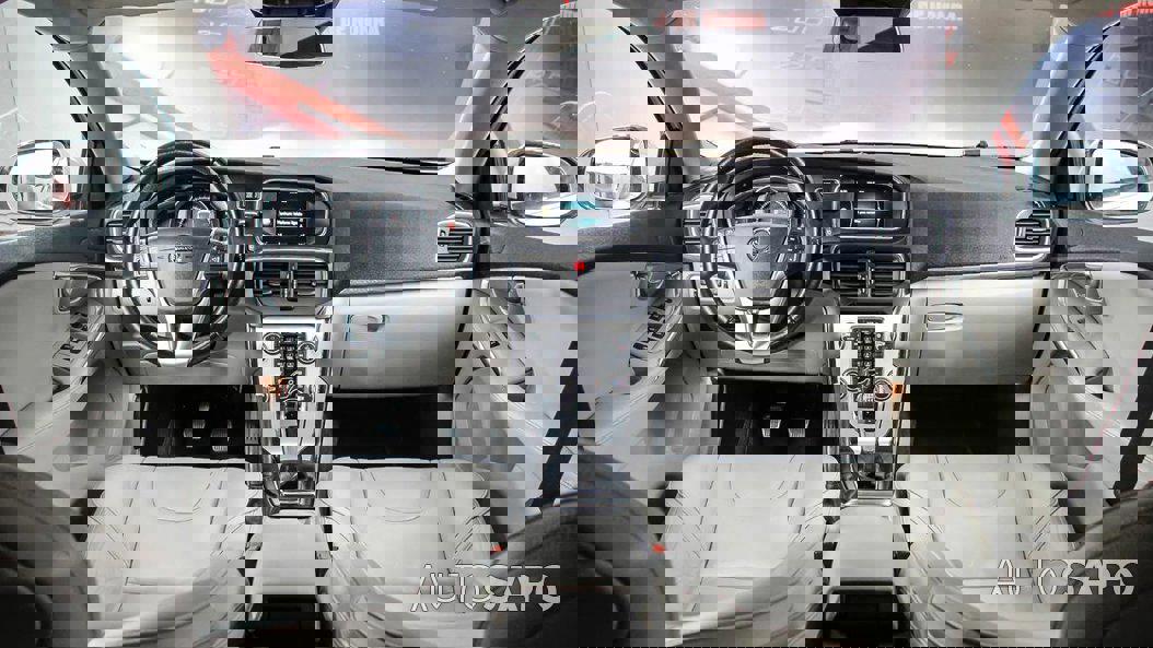 Volvo V40 Cross Country de 2016