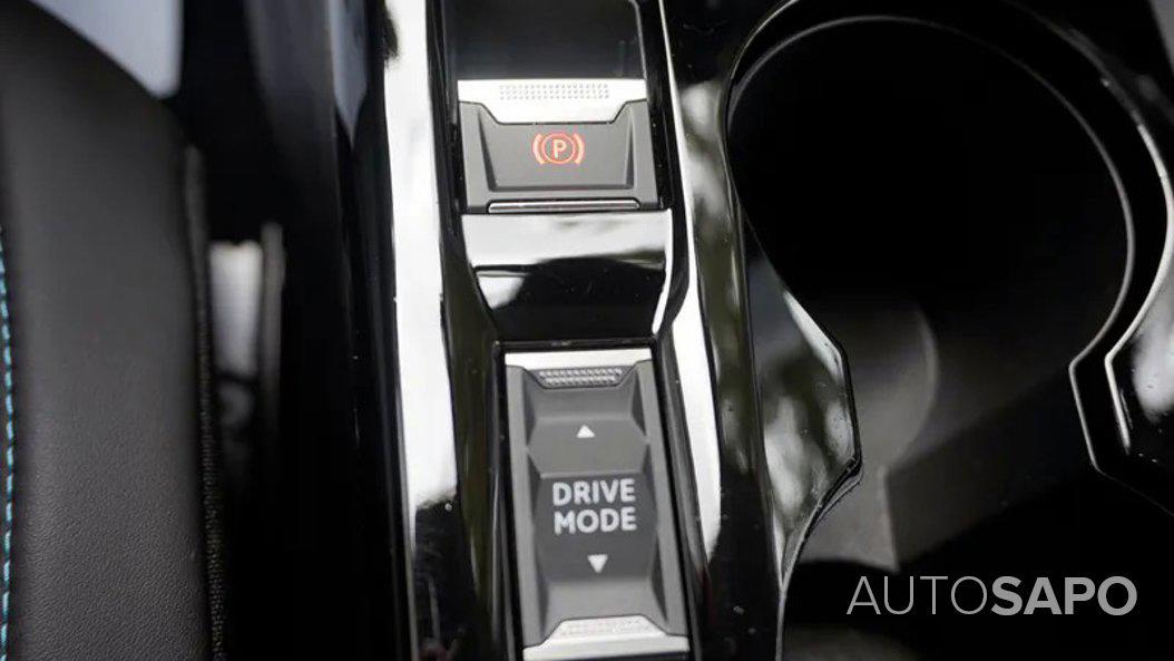 Peugeot 208 1.2 PureTech Allure de 2022