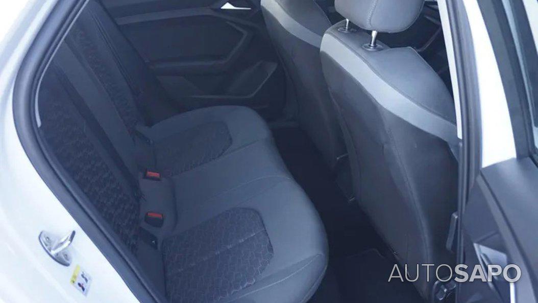 Audi A1 Sportback 1.0 TFSI S-line de 2023