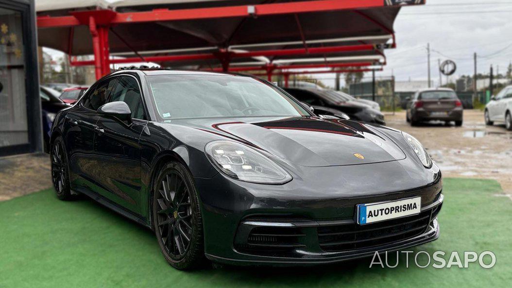 Porsche Panamera 4 E-Hybrid de 2020