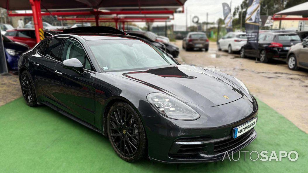 Porsche Panamera 4 E-Hybrid de 2020